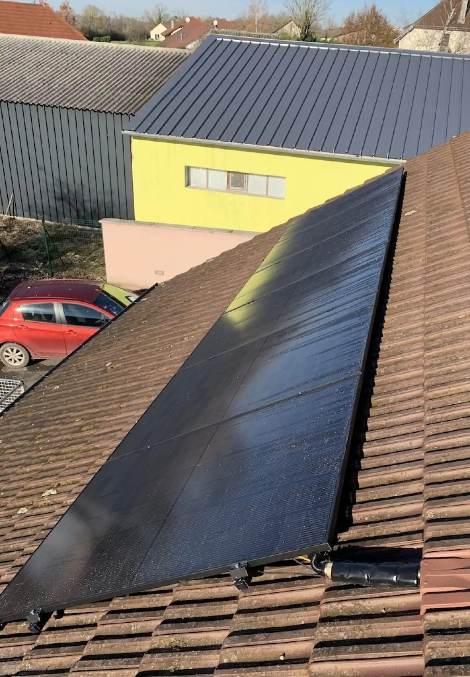 Chantier photovoltaïque Saint-Germain-en-Laye (78) — 9 kWc sur Tuiles plates